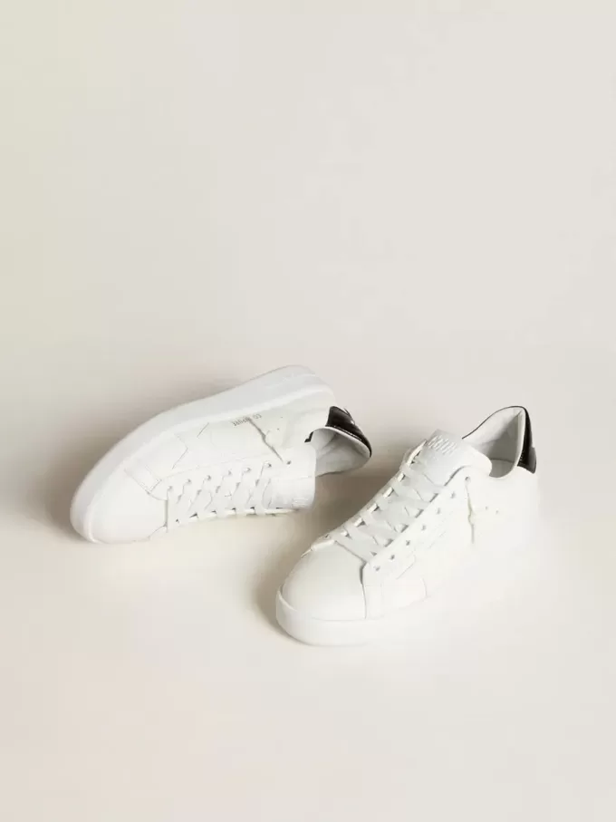 Purestar für Damen mit Lederstern und schwarzer Lackleder-Fersenlasche Purestar für Damen mit Lederstern und schwarzer Lackleder-Fersenlasche
