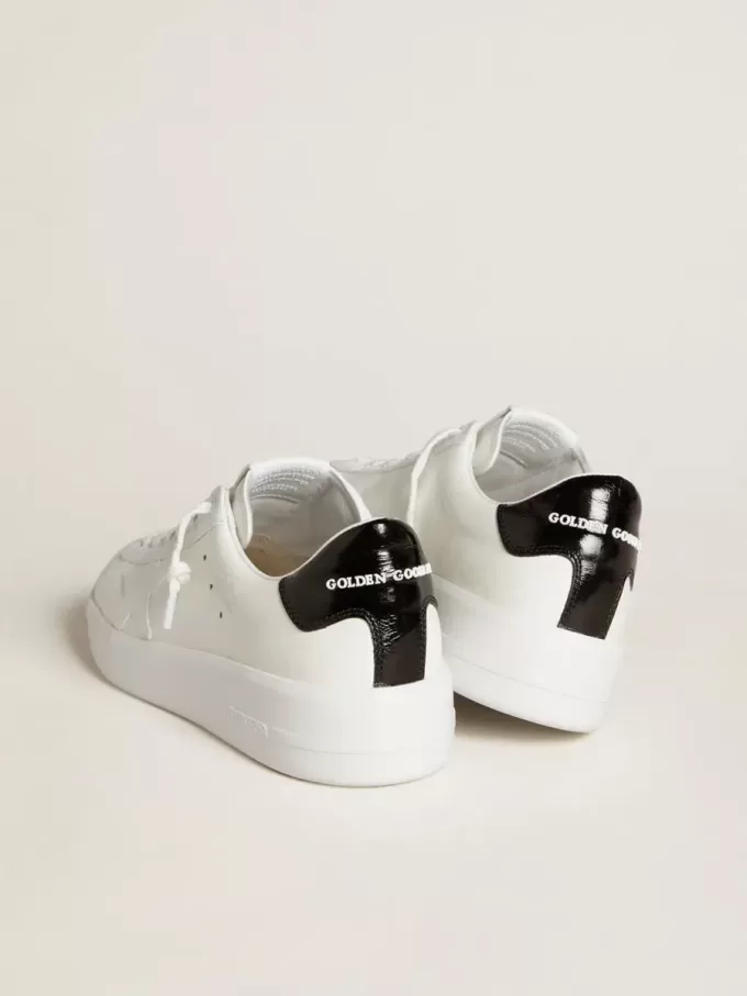 Purestar für Damen mit Lederstern und schwarzer Lackleder-Fersenlasche Purestar für Damen mit Lederstern und schwarzer Lackleder-Fersenlasche