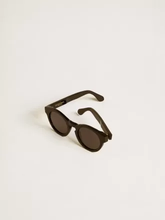 Quadratische Panthos-Sonnenbrille mit schwarzem Rahmen und Gläsern