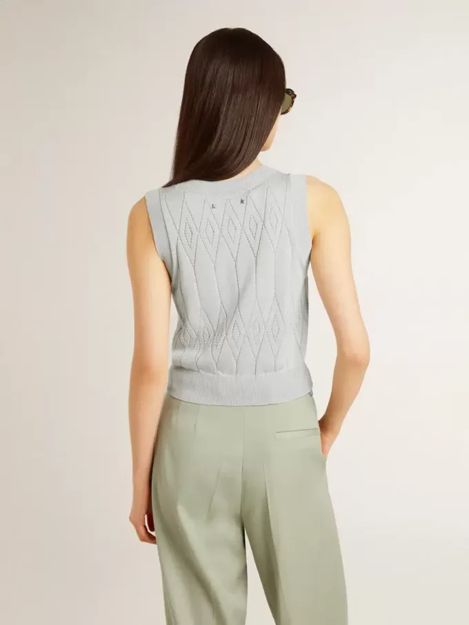 Ärmelloses Tanktop für Damen aus babyblauem Strick Ärmelloses Tanktop für Damen aus babyblauem Strick