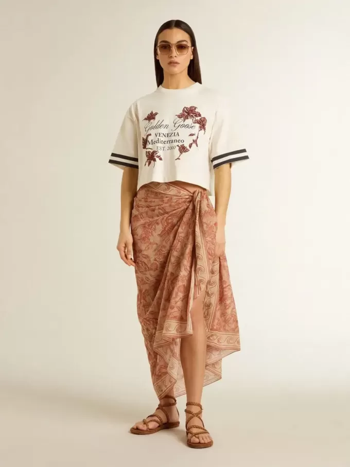 Sarong aus Baumwollvoile mit Allover-Print in Weiß und Ziegelrot