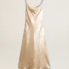 Schlafkleid aus pergamentfarbenen Pailletten Schlafkleid aus pergamentfarbenen Pailletten