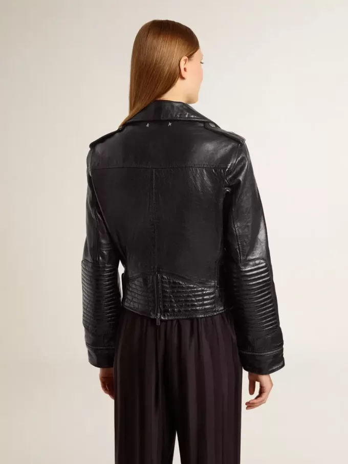 Schwarze Damen-Bikerjacke aus Leder mit Glanzeffekt
