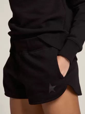 Schwarze Damenshorts mit Ton-in-Ton-Stern
