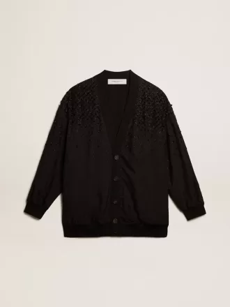 Schwarze Damenstrickjacke mit schattierter Stickerei Schwarze Damenstrickjacke mit schattierter Stickerei