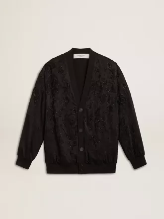 Schwarze Damenstrickjacke mit Ton-in-Ton-Perlenstickerei im Toile-de-Jouy-Muster