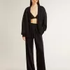 Schwarze Damenstrickjacke mit Ton-in-Ton-Perlenstickerei im Toile-de-Jouy-Muster