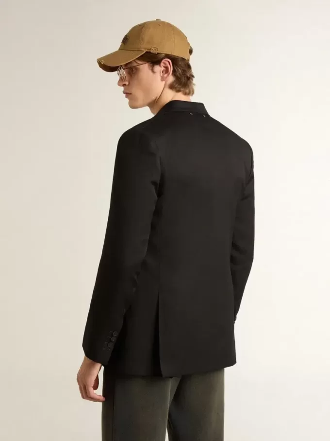 Schwarzer Herrenblazer mit Knopfverschluss und doppelter Knopfleiste