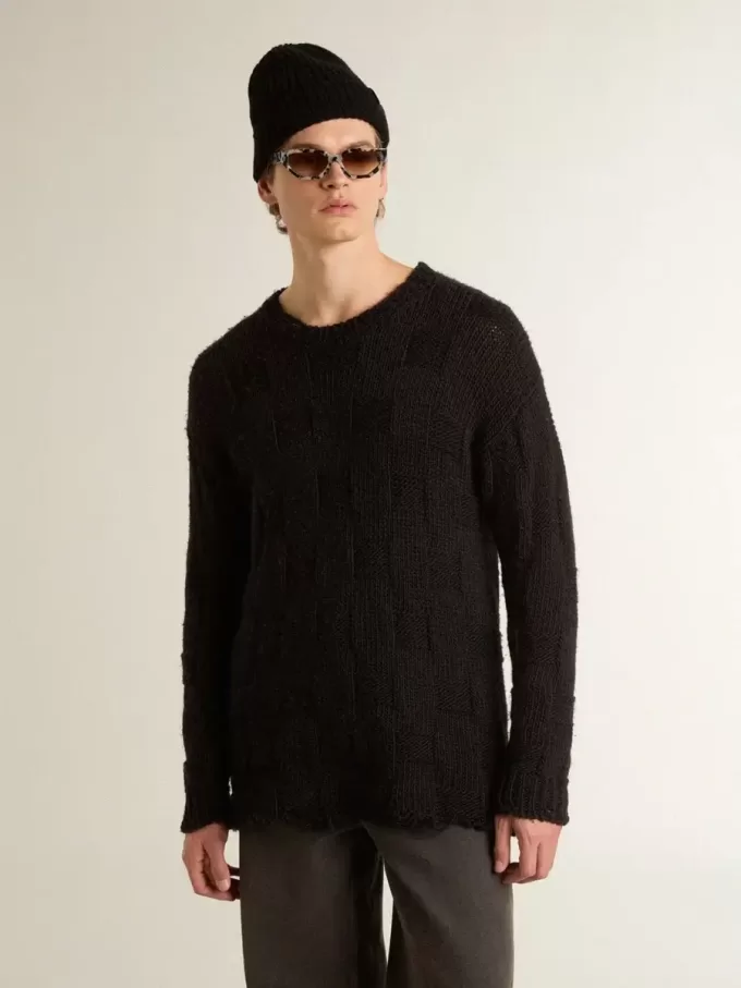 Schwarzer Herrenpullover aus Wolle mit Used-Look Schwarzer Herrenpullover aus Wolle mit Used-Look
