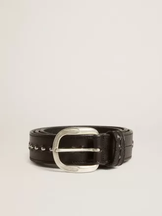 Schwarzer Ledergürtel mit Nieten