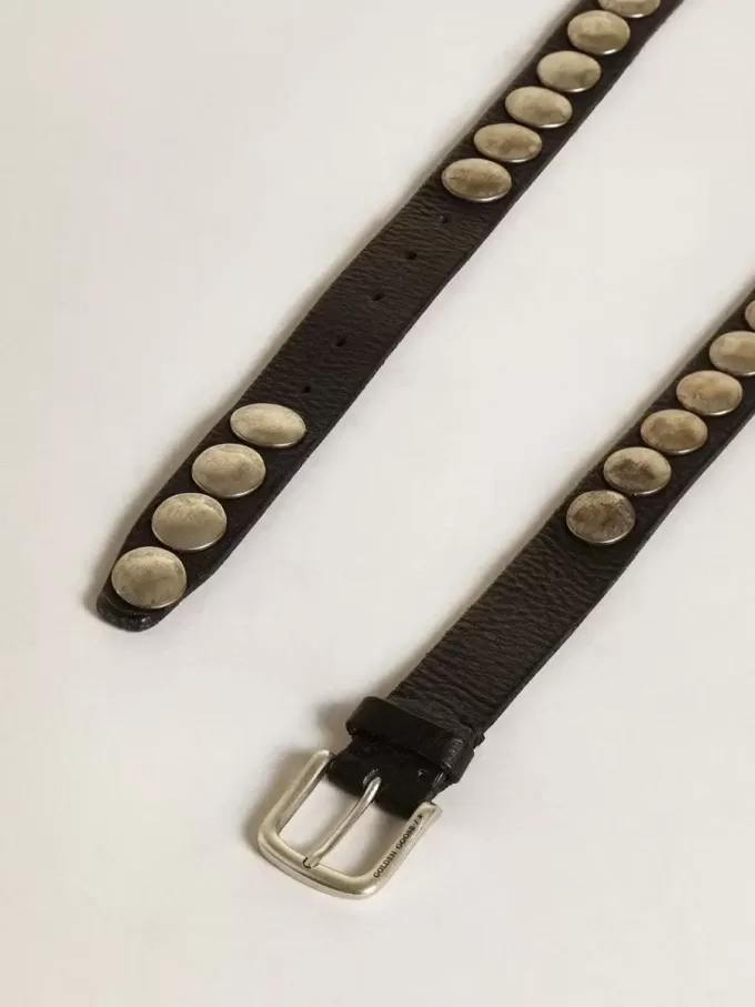 Schwarzer Trinidad-Gürtel aus gewaschenem Leder mit Nieten Schwarzer Trinidad-Gürtel aus gewaschenem Leder mit Nieten