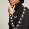 Schwarzes Damen-Sweatshirt mit Reißverschluss und weißen Sternen Schwarzes Damen-Sweatshirt mit Reißverschluss und weißen Sternen