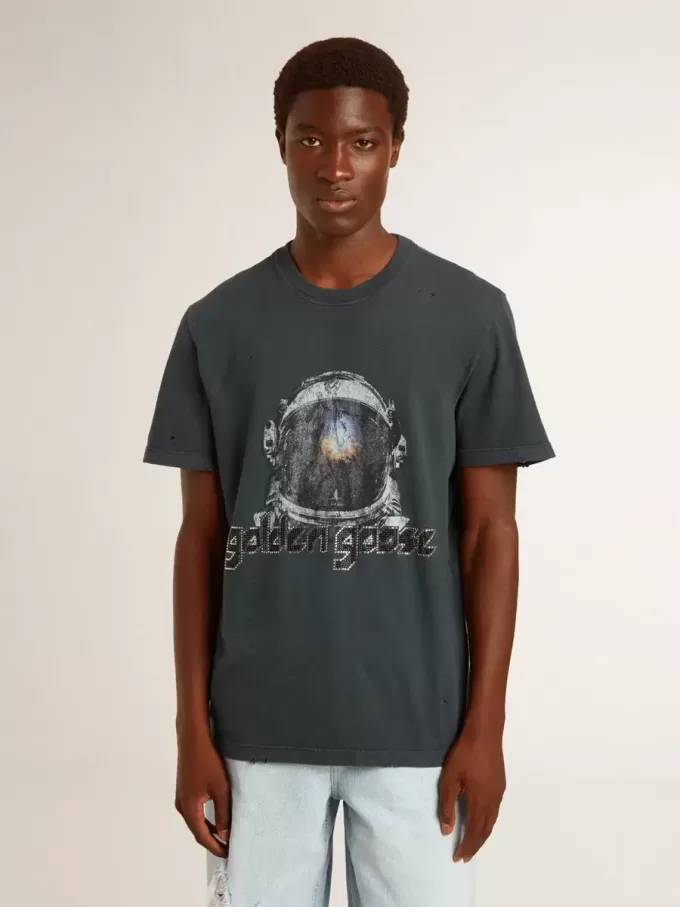 Schwarzes T-Shirt mit mehrfarbigem Aufdruck Schwarzes T-Shirt mit mehrfarbigem Aufdruck