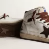 Sky-Star für Damen aus weißem Nappaleder mit schokoladenbraunem Wildlederstern Sky-Star für Damen aus weißem Nappaleder mit schokoladenbraunem Wildlederstern