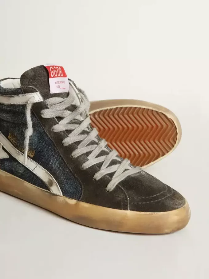Slide aus mitternachtsblauem Denim mit weißem Lederstern Slide aus mitternachtsblauem Denim mit weißem Lederstern