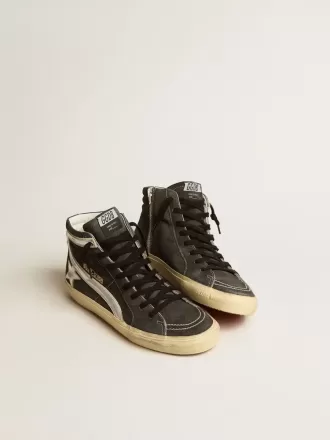 Slide aus schwarzem Wildleder mit silbernem Metallic-Lederstern und Blitz