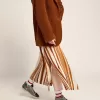Slide für Damen mit Obermaterial aus silbernem laminiertem Leder und Nieten Slide für Damen mit Obermaterial aus silbernem laminiertem Leder und Nieten