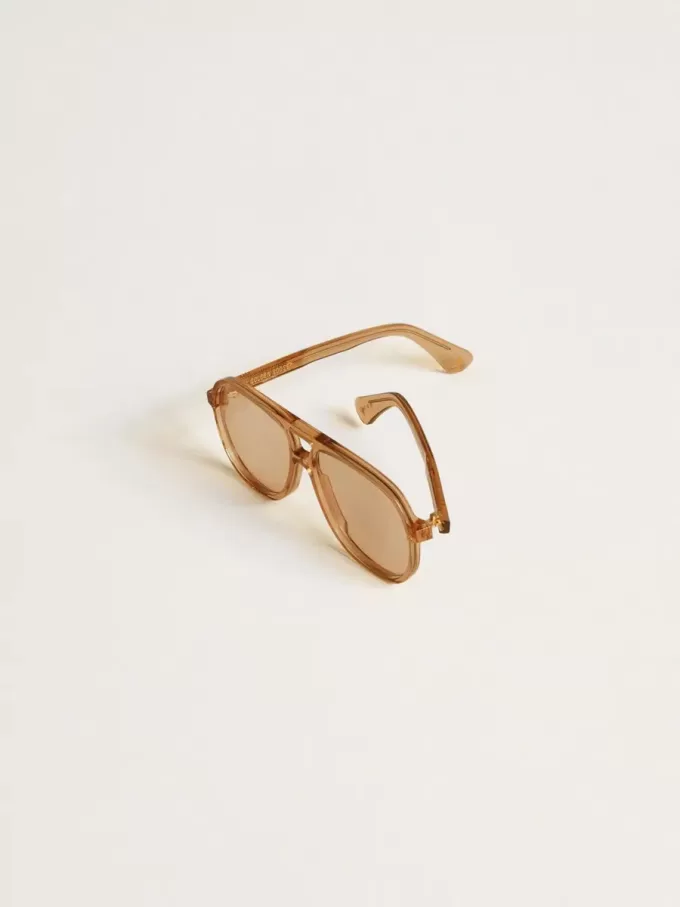 Sonnenbrille im Aviator-Stil mit honigfarbenem Rahmen und Gläsern Sonnenbrille im Aviator-Stil mit honigfarbenem Rahmen und Gläsern