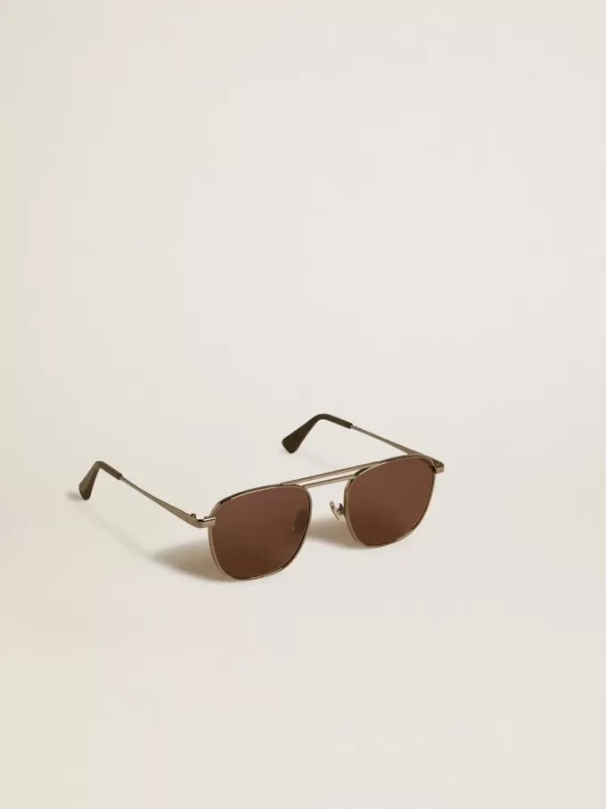 Sonnenbrille im Aviator-Stil mit schwarzem Rahmen und Gläsern