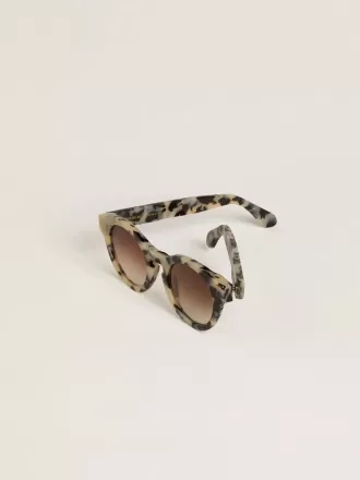Sonnenbrille im Cameron-Stil mit Schildpattmuster