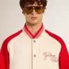 Sonnenbrille im Pilotenstil mit Schildpatt-Rahmen und grünen Gläsern