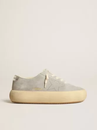 Space-Star-Damenschuhe aus eisgrauem Wildleder mit Lammfellfutter