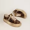 Herren-Space-Star aus Ponyfell mit Animal-Print und Lammfellfutter Herren-Space-Star aus Ponyfell mit Animal-Print und Lammfellfutter