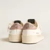 Stardan Sneakers mit rosa strukturiertem Lederstern und Fersenlasche Stardan Sneakers mit rosa strukturiertem Lederstern und Fersenlasche