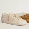 Super-Star aus perlfarbenem Canvas mit einem Ton-in-Ton-Sterneffekt aus Mesh