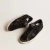 Super-Star aus schwarzem Wildleder mit Swarovski-Kristallen und schwarzem Wildlederstern