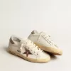 Super-Star für Damen aus weißem Nappaleder mit rosa Metallic-Lederstern