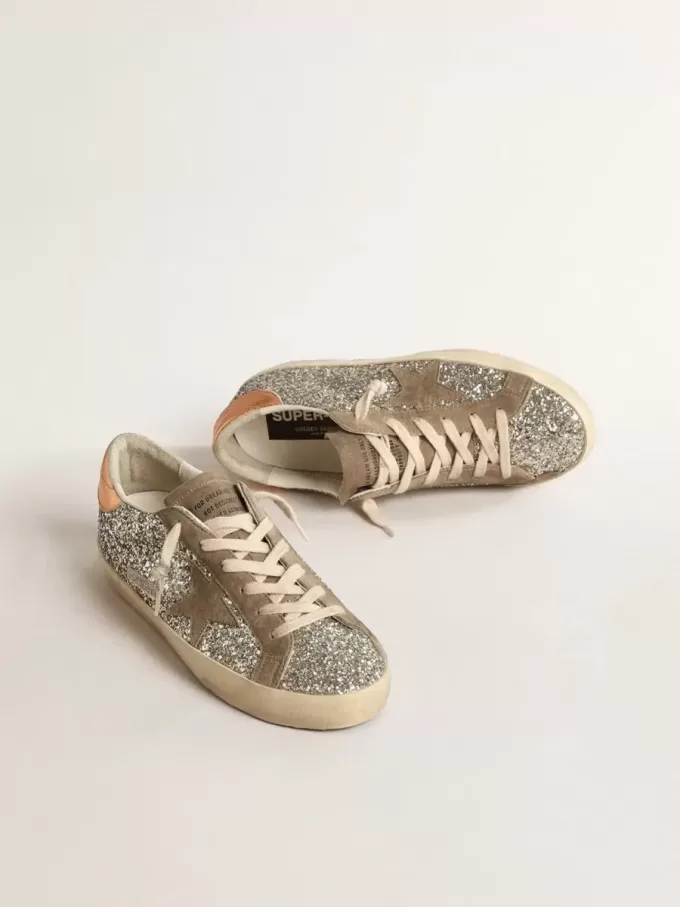 Super-Star für Damen in Platin-Glitzer mit taubengrauem Wildlederstern