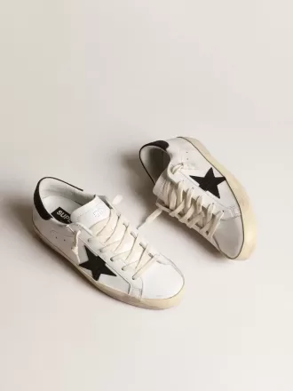 Super-Star für Damen mit schwarzem Swarovski-Kristallstern und Fersenlasche