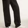 Super-Star für Damen mit schwarzem Swarovski-Kristallstern und Fersenlasche Super-Star für Damen mit schwarzem Swarovski-Kristallstern und Fersenlasche