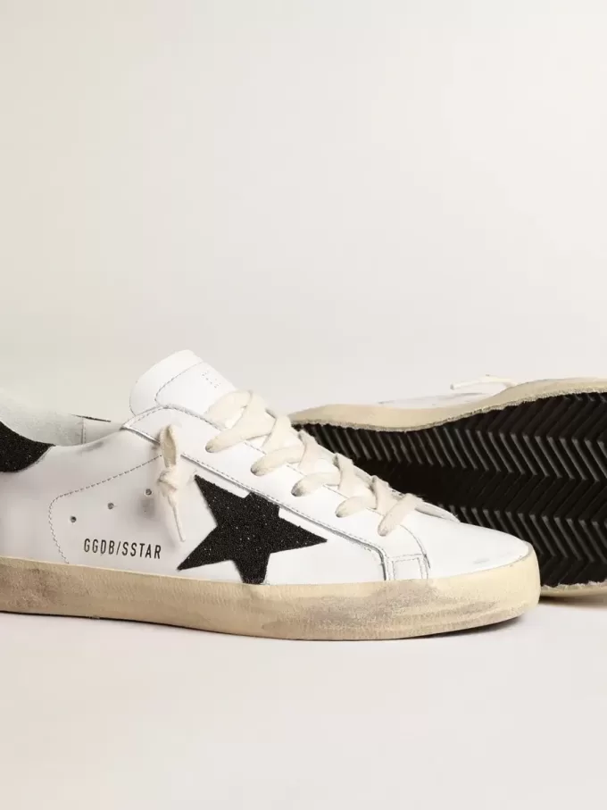 Super-Star für Damen mit schwarzem Swarovski-Kristallstern und Fersenlasche Super-Star für Damen mit schwarzem Swarovski-Kristallstern und Fersenlasche