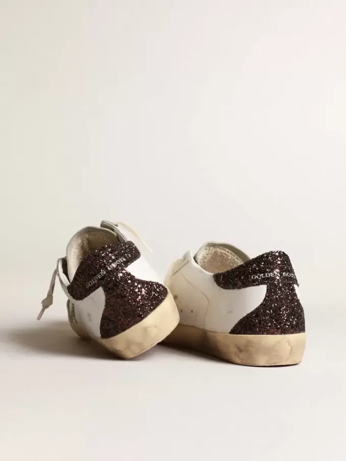Super-Star für Damen mit silbernem Stern und braunem Glitzer-Fersenriemen Super-Star für Damen mit silbernem Stern und braunem Glitzer-Fersenriemen