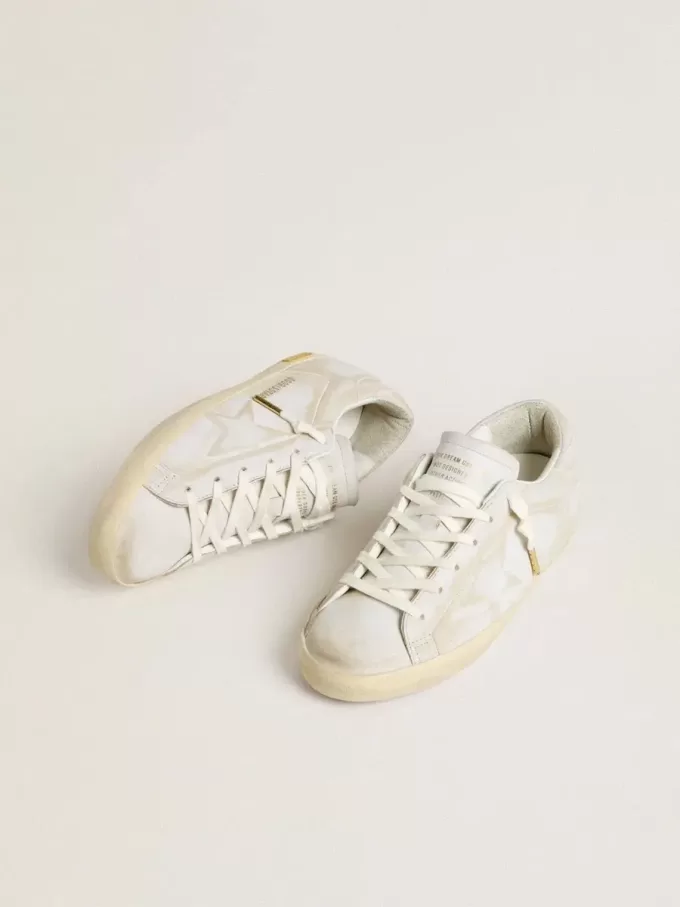 Super-Star für Damen mit weißem Lederstern und Fersenlasche mit Used-Look
