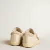 Super-Star LTD aus Leder mit beigem Wildlederstern und Swarovski-Nieten