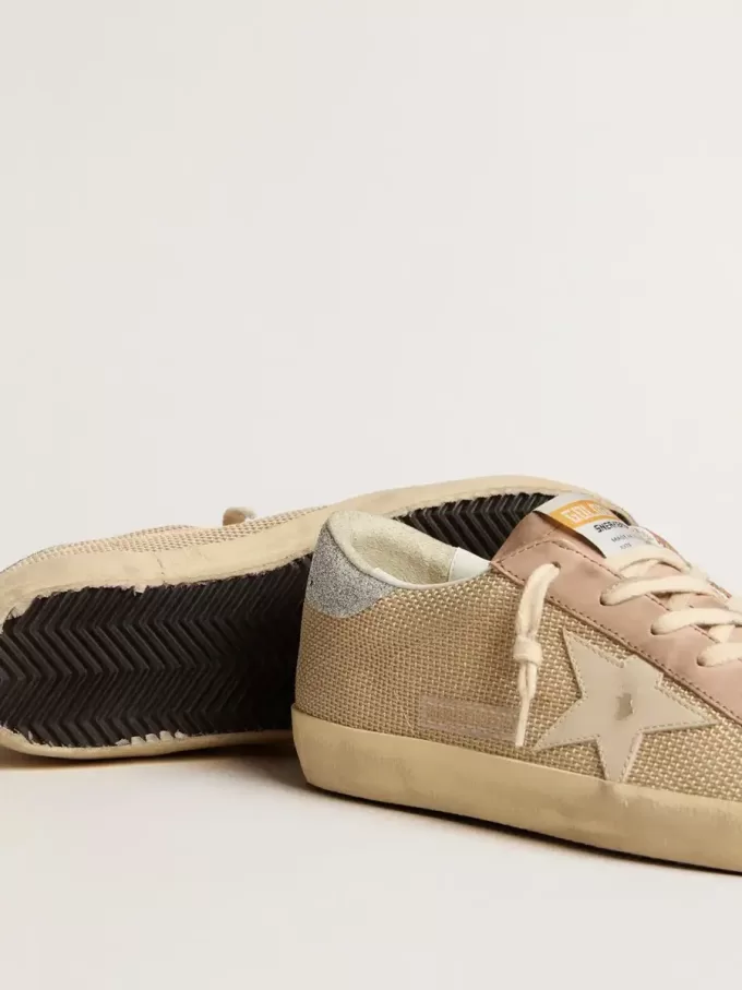 Super-Star LTD aus weißem Mesh und rosa Nubukleder mit Swarovski-Kristallen an der Fersenlasche