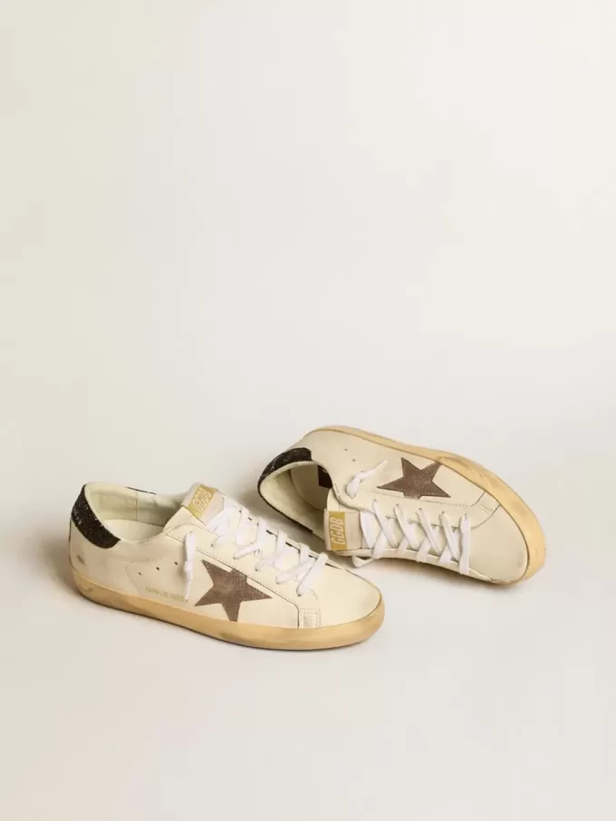 Super-Star LTD mit laminiertem Lederstern und schwarzer Glitzer-Fersenlasche
