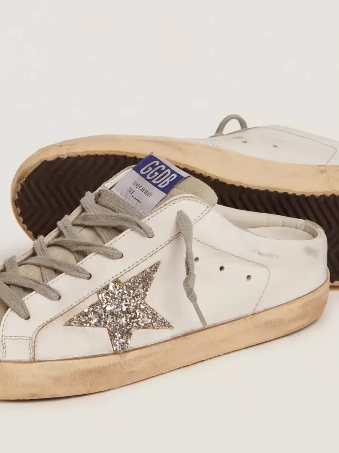 Super-Star Sabot mit platinfarbenem Glitzerstern und Zunge aus Wildleder