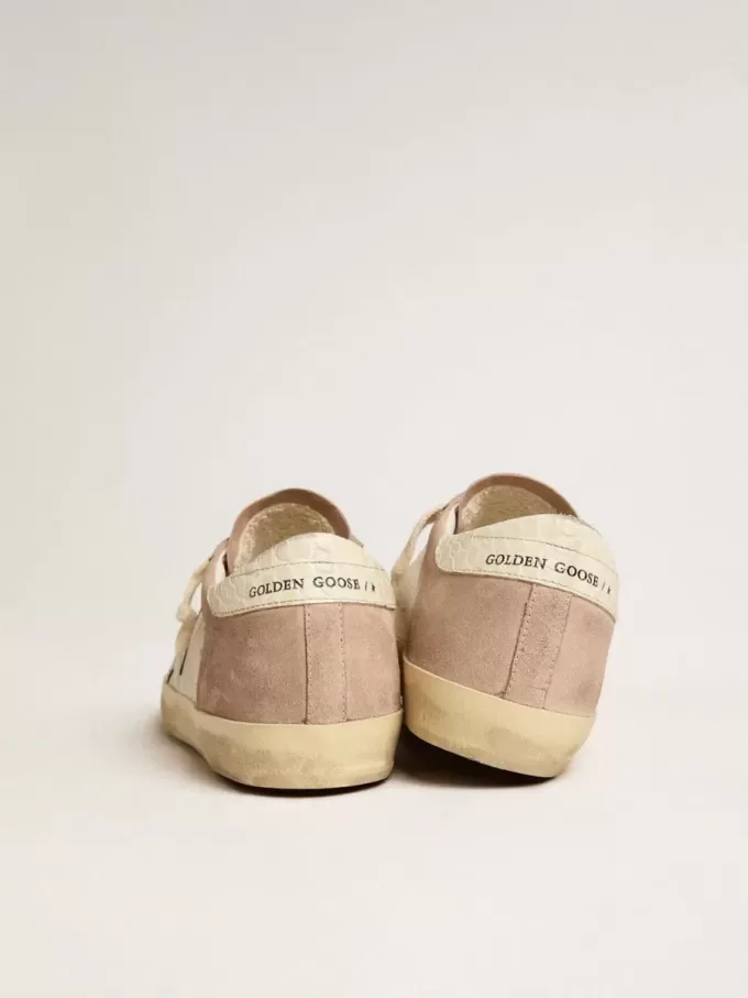 Super-Star-Sneaker für Damen aus rosa Wildleder mit silbermetallischem Lederstern