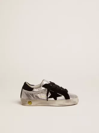 Super-Star Sneakers aus silbernem Leder mit Wildledereinsätzen