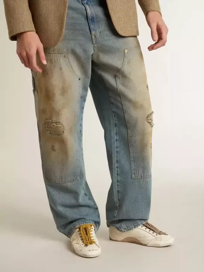 True-Star für Herren aus weißem Nappaleder mit goldfolienbeschichtetem Lederstern und beigem Wildleder-Fersenriemen True-Star für Herren aus weißem Nappaleder mit goldfolienbeschichtetem Lederstern und beigem Wildleder-Fersenriemen