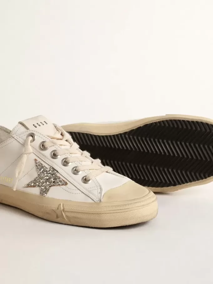 V-Star aus weißem Leder mit platinfarbenem Glitzerstern