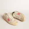 V-Star für Damen aus hellgrauem Canvas mit rotem Lederstern