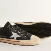 V-Star LTD aus blauem Leder mit silbermetallicfarbenem Lederstern