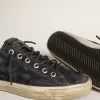V-Star Sneakers aus mitternachtsblauem Denim mit schwarzem Lederstern und Zehenkappe