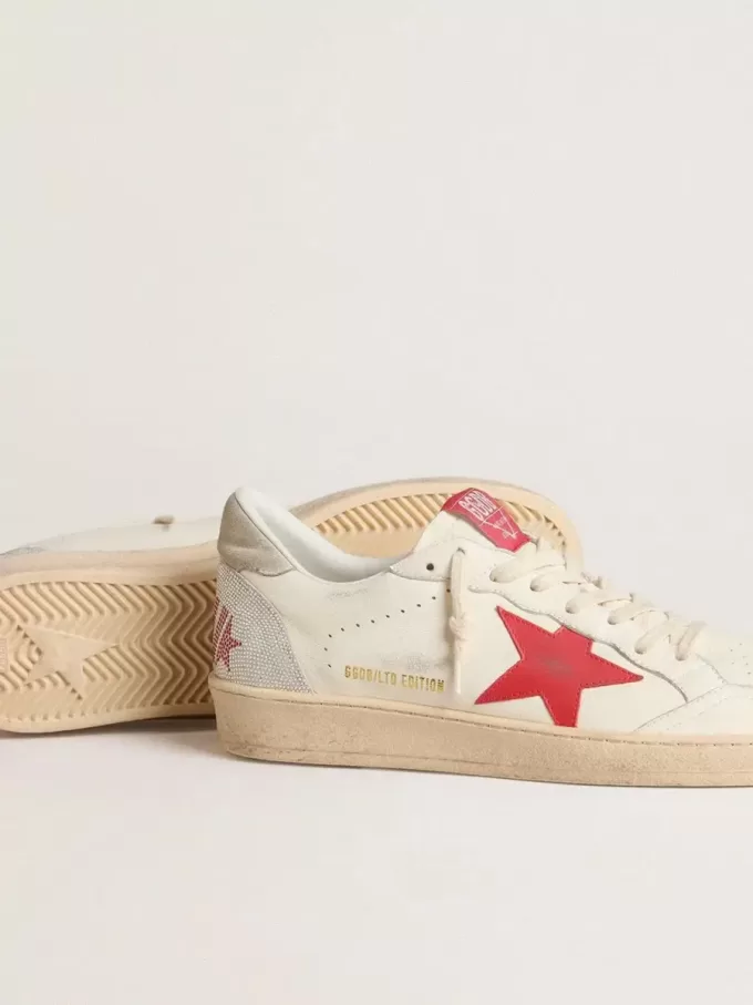 Valentinstag Herren Ball Star mit rotem Lederstern und rotem Swarovski-Schriftzug