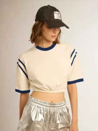 Verkürztes T-Shirt aus weißer Baumwolle mit Schriftzug auf der Rückseite